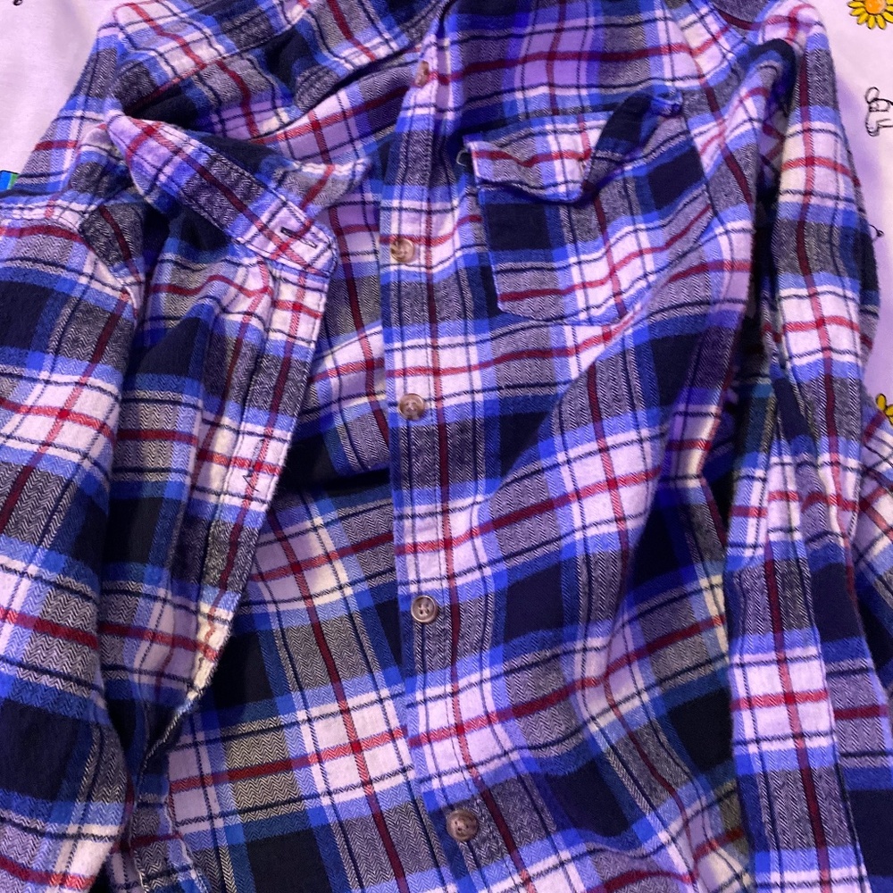 BLACK RED AND BLUE FLANNEL AMBIANCE APPAREL SIZE SMALL